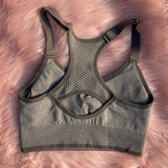 🚨🏷MOVING SALE💕 NWOT Avia Sports Bra | Women’s Medium - Picture 4 of 4